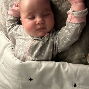 Meet your Posher, Debra